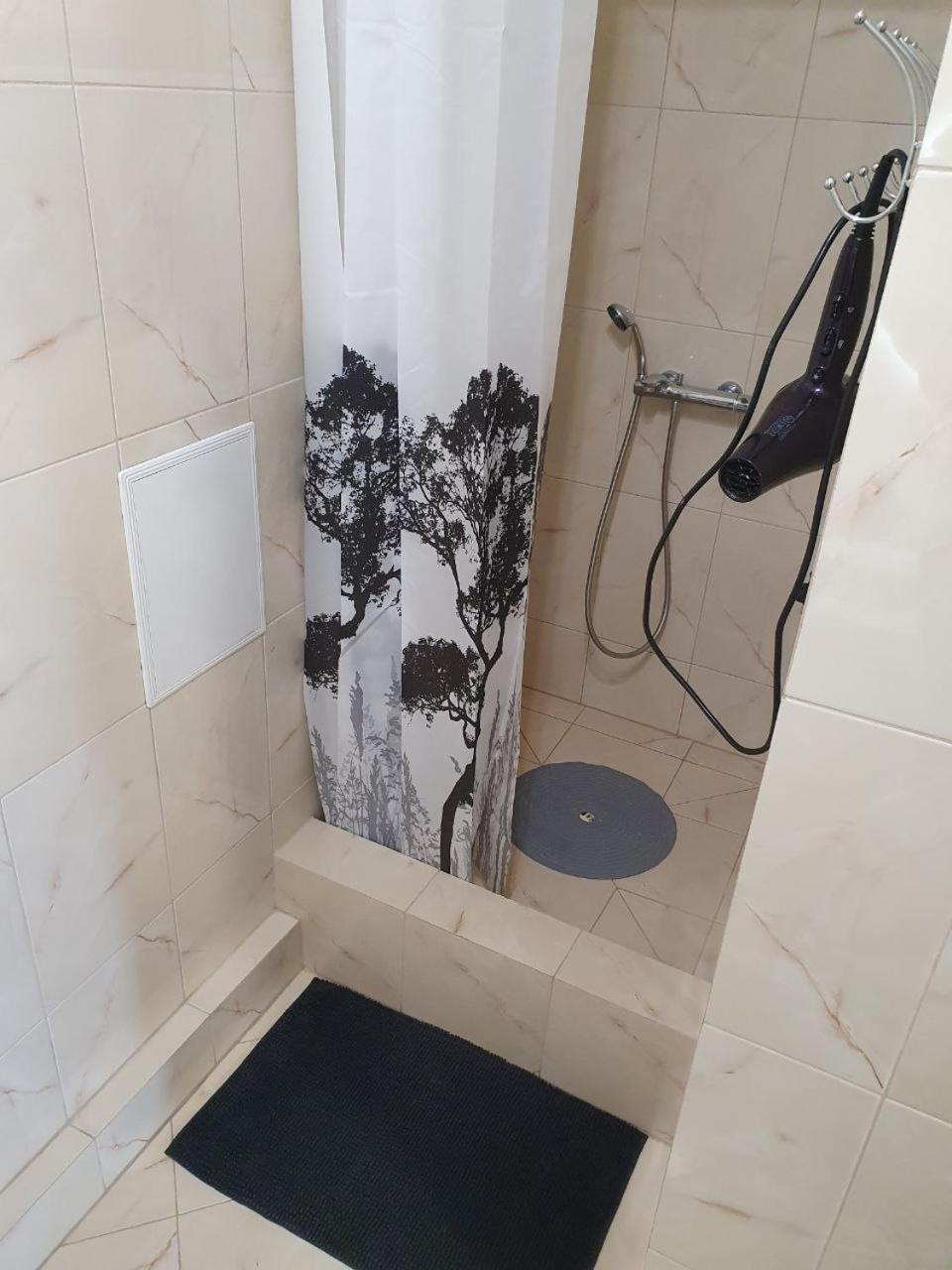 Apartment Na Shashkevicha 16 Truskavets Ngoại thất bức ảnh